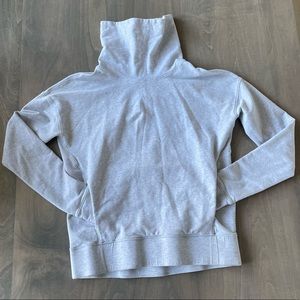 LULULEMON Gray Sweater Size 4